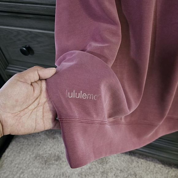 Lululemon Oversized Crop pullover - Picture 3 of 4